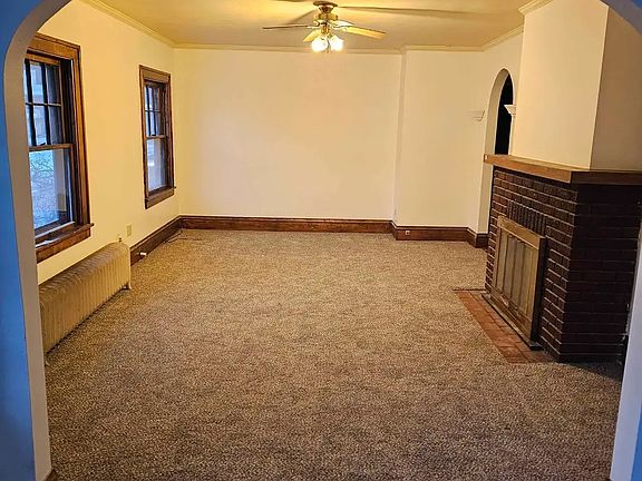 5th image of 902 Liberty St #1