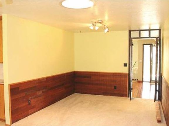 Formal Dining