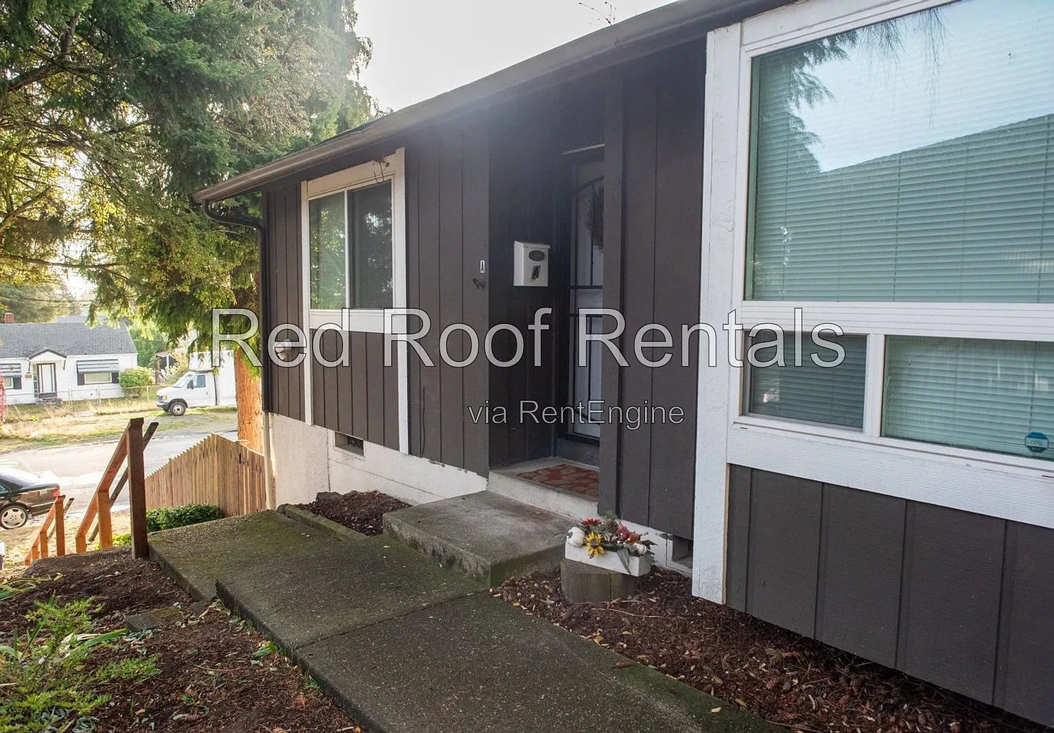 2 bed, 1.5 bath, 870 sqft, $1,950 — Photo 1