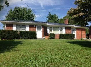 1504 Providence Rd, Richmond, KY 40475