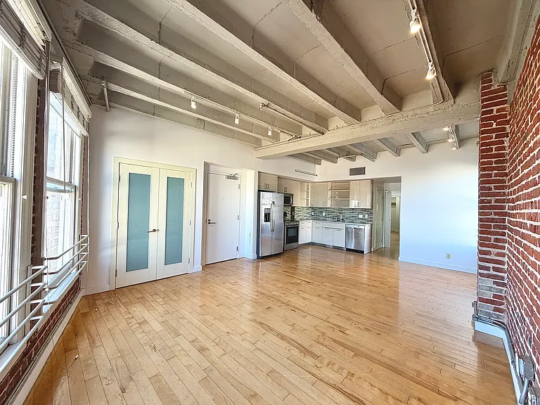 Great Republic Lofts — Photo 30