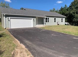 W1328 Eastwood Rd, Genoa City, WI 53128