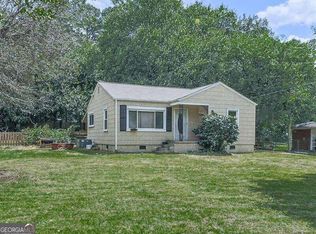 413 Hilltop Circle Ext SW, Mableton, GA 30126