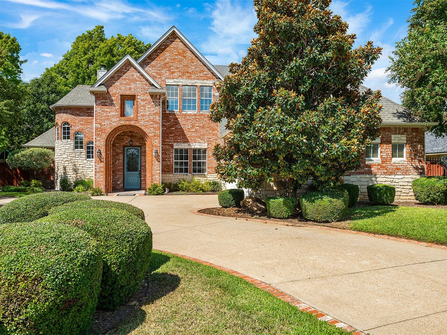 3807 Blue Forest Dr, Arlington, TX 76001 | Zillow