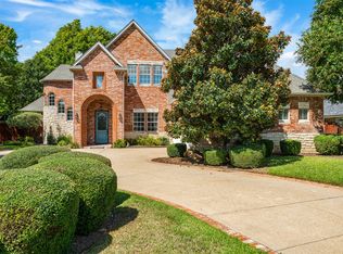 3807 Blue Forest Dr, Arlington, TX 76001