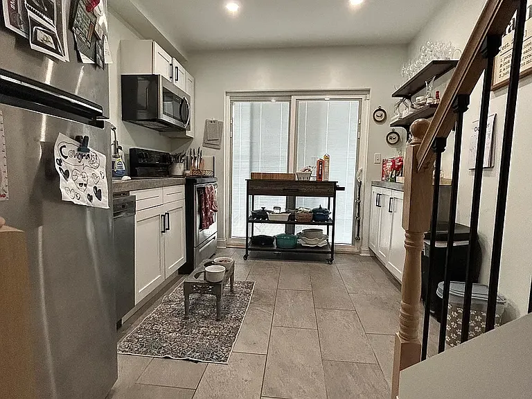 428 Pierce St — Photo 6
