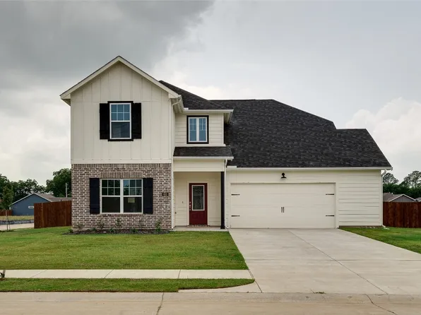 600 Finlee Way, Tioga, TX 76271