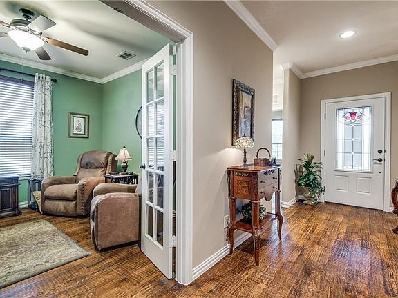 4th image of 6963 Prospero Ln