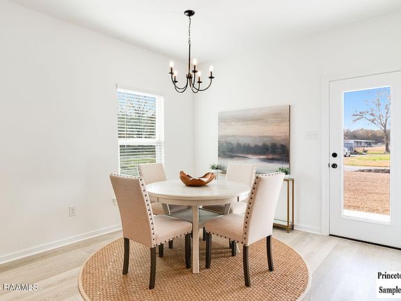 5th image of 118 Ember Ridge Ln