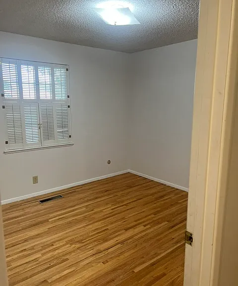 3004 Utah St NE — Photo 19