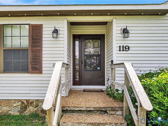 4th image of 119 Meadowcrest Trl