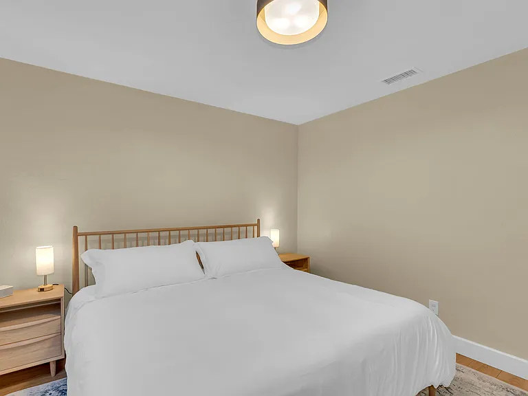 4036 Jackdaw St — Photo 9