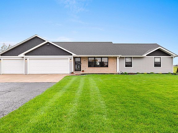 2nd image of 3154 Green Meadow Dr