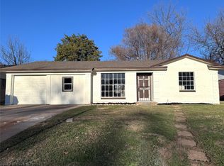 6208 Harmony Ln, Dallas, TX 75241