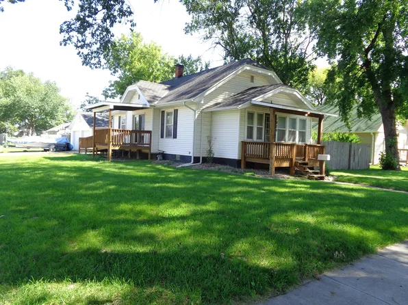 1826 Avenue F, Council Bluffs, IA 51501