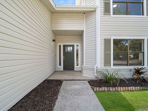 3rd image of 7139 SUNLIT TRAIL DR