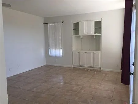 3 bed, 2.5 bath, 1567 sqft, $4,300 — Photo 3