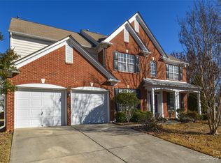 2004 Arbor Vista Dr, Charlotte, NC 28262