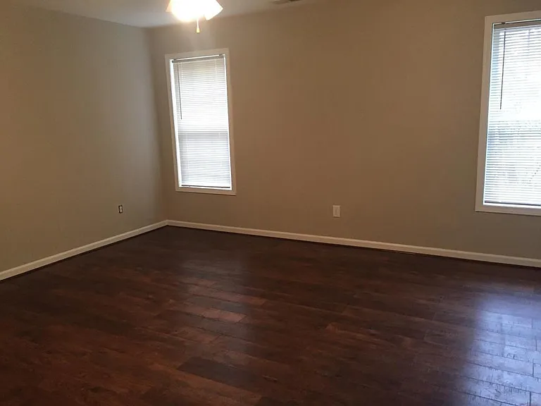 3935 Blairwood St — Photo 19
