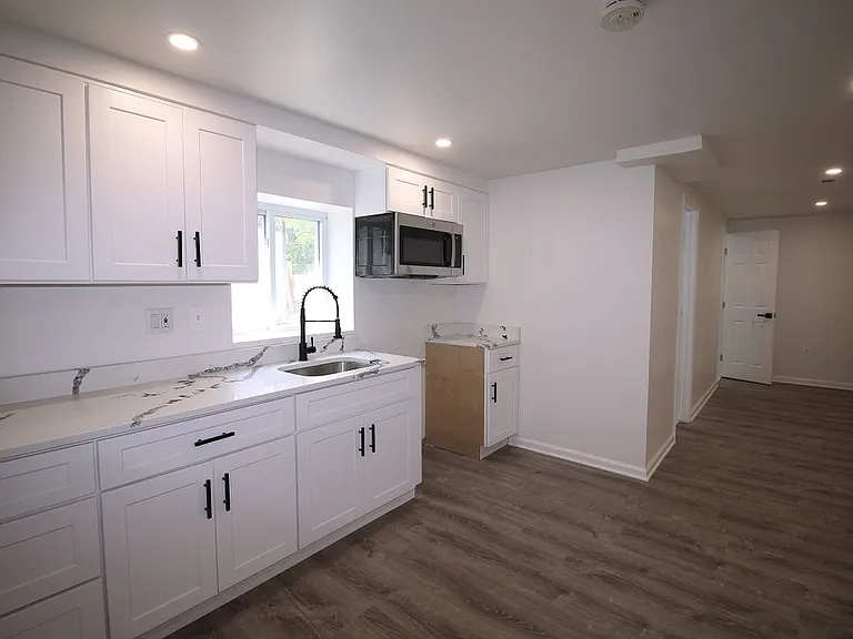 11703 Caplinger Rd #3 — Photo 11