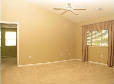 2nd image of 102 Pioneer Cir