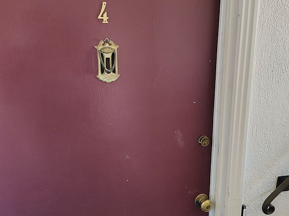 2nd image of 335 Green St #347
