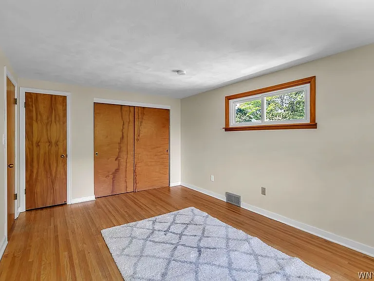 69 Berryman Dr — Photo 23