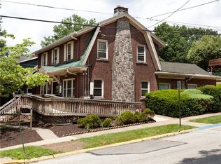 391 Washington Ave, Oakmont, PA 15139