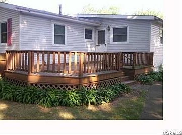 3rd image of 579 Hazelwood Ave