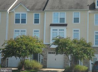 703 Monroe Point Dr, Colonial Beach, VA 22443