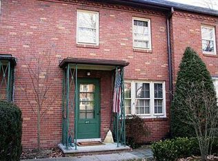 602 Olympia Rd, Mt Washington, PA 15211