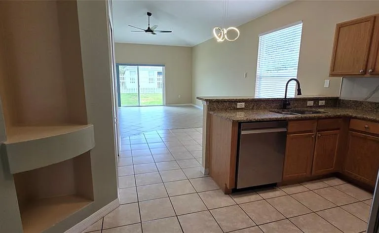 2227 Oakington St — Photo 8