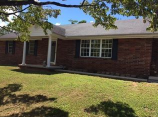 320 Westwood Dr, Harriman, TN 37748