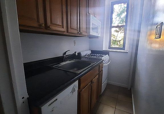 3rd image of 34-58 74th St #1B