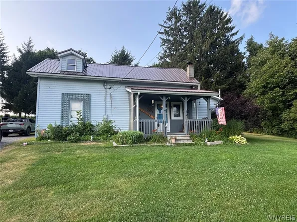 4701 Old Buffalo Rd, Warsaw, NY 14569