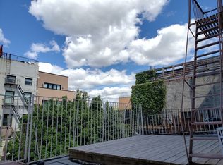 113 1st Pl APT 3, Brooklyn, NY 11231