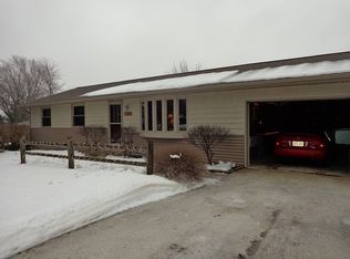 W4419 Kuhlow Dr, Waldo, WI 53093