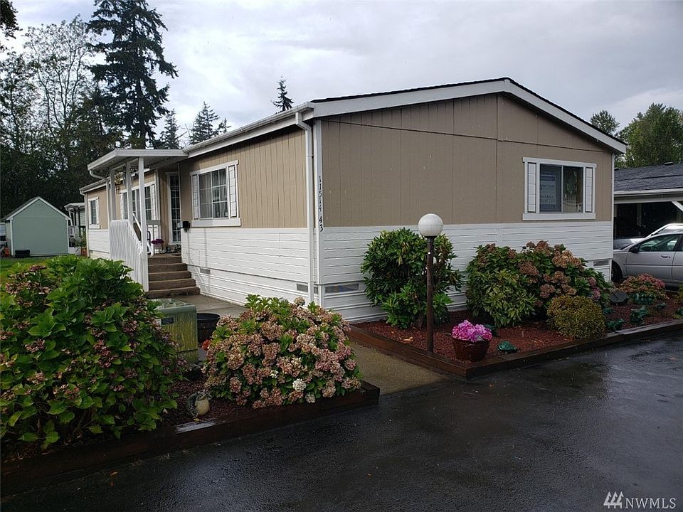 1st image of 11514 21st Ave E