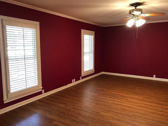 5th image of 1609 Woodridge Dr