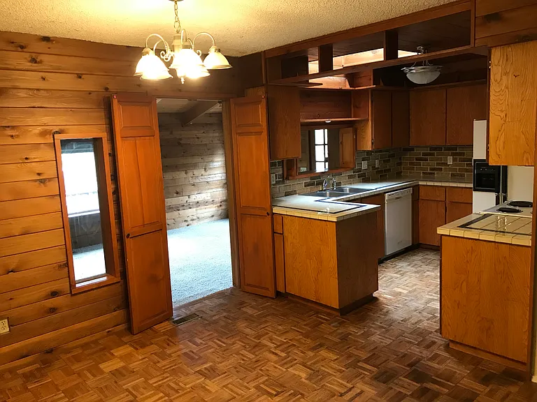 8955 SW Midea Ln — Photo 6