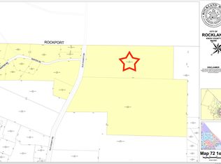 753 Old County Rd, Rockland, ME 04841