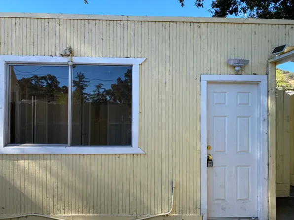 12924 3rd St #B, Clearlake Oaks, CA 95423
