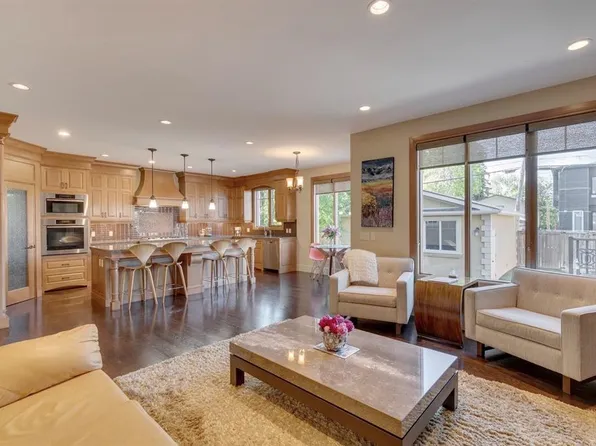 2609 N 7th Ave NW, Calgary, AB T2N 1A6