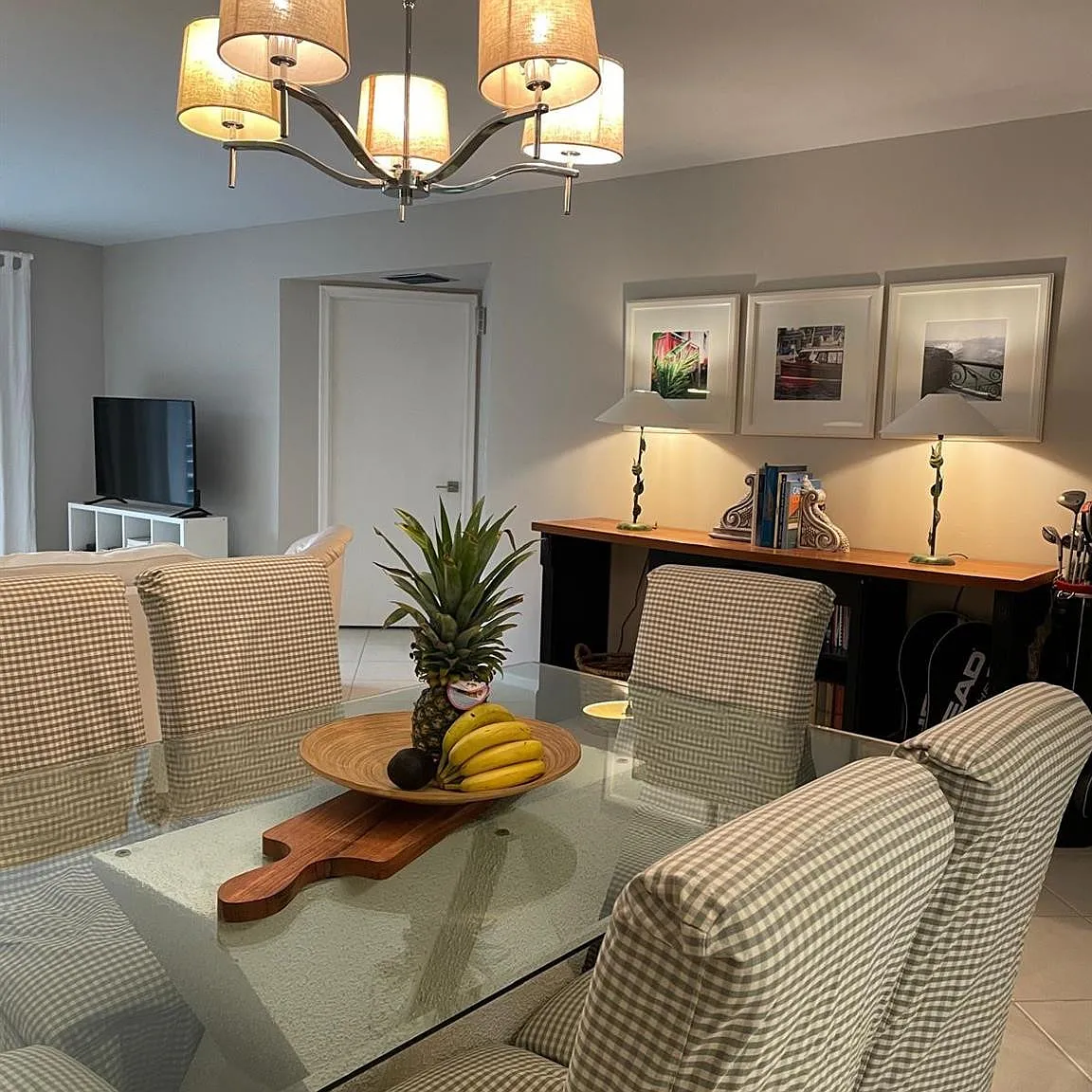 2 bed, 2.0 bath, 1225 sqft, $3,600 — Photo 2