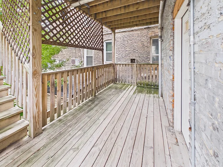 2819 W 25th St #1 — Photo 17