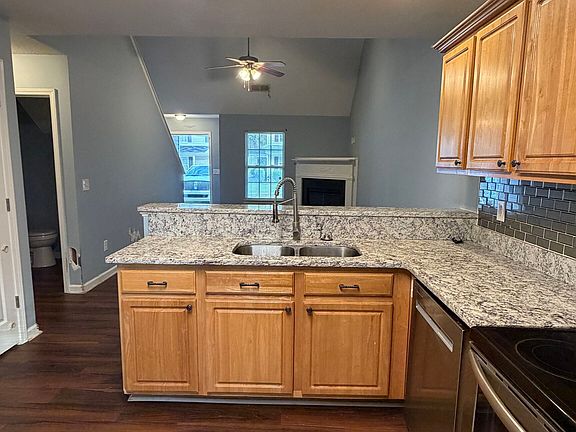 5th image of 625 Stadler Pointe