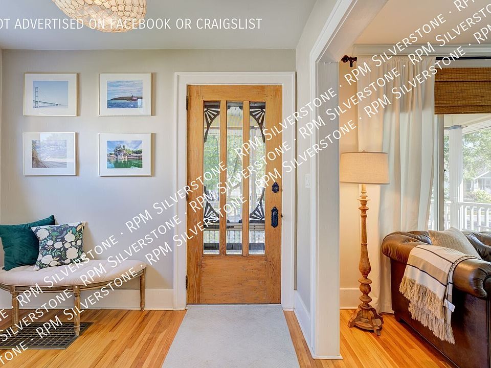 308 E Lawrence Ave, photo 8