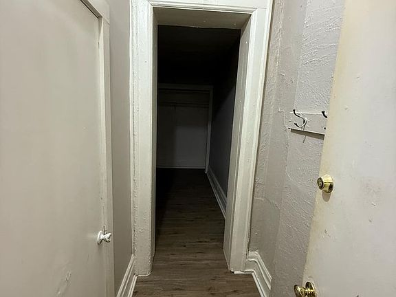 5th image of 516 E Willow St APT A8