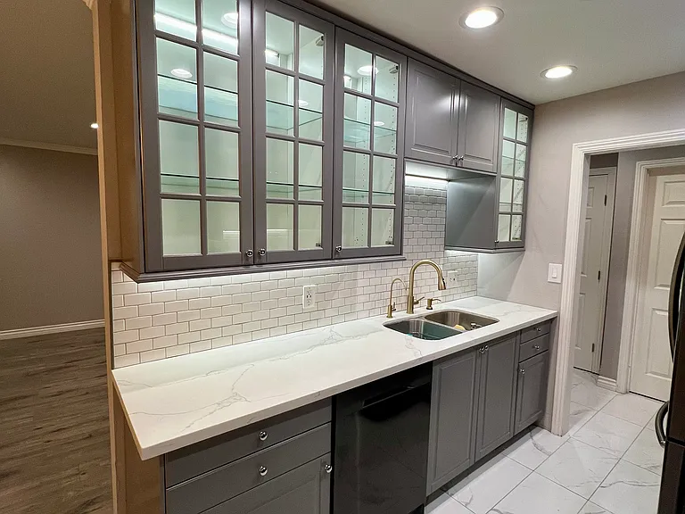 121 Sinclair Ave #223 — Photo 4