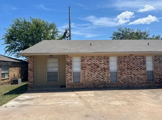 2510 Long Dr #A, Bryan, TX 77802